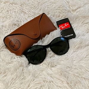 Ray-Ban Sunglasses - RB 4371